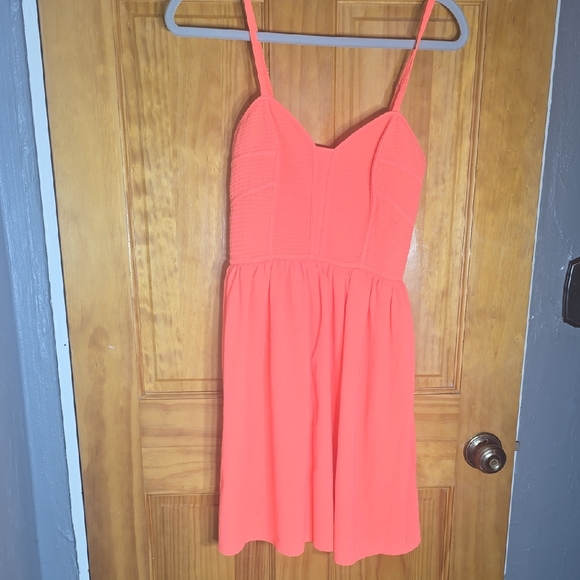 Gianni Bini Dresses & Skirts - Coral Strappy Dress